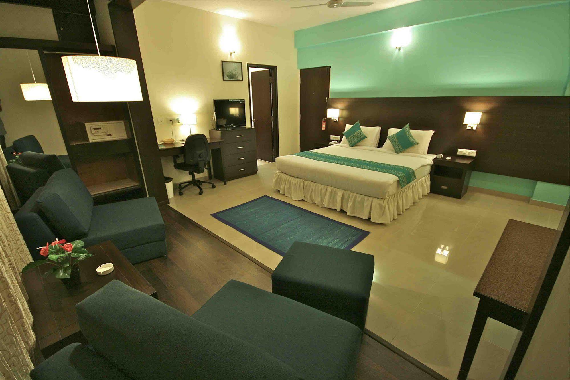 Treebo Trend Sterling Suites Inn Bangalore Exterior photo