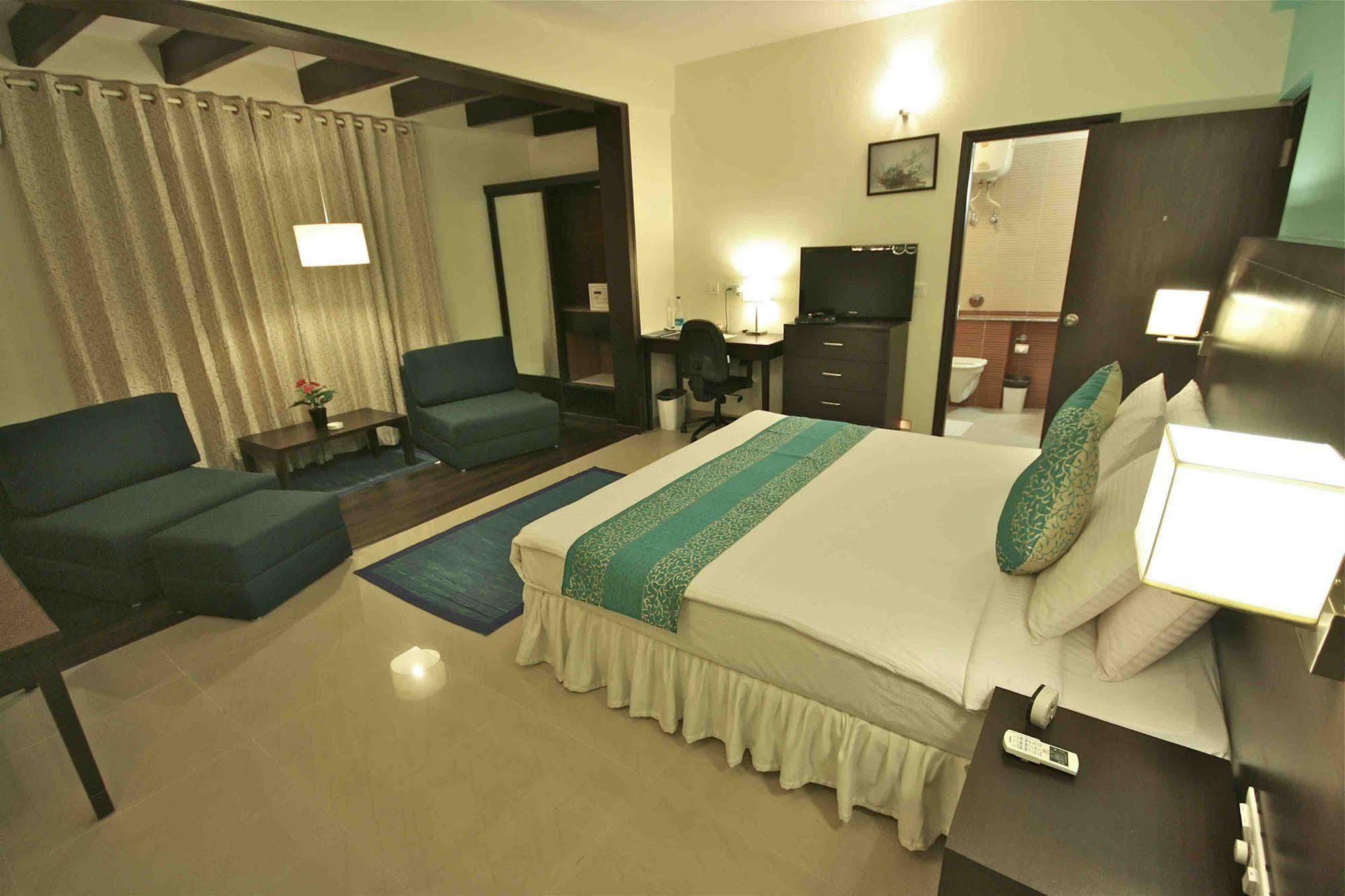 Treebo Trend Sterling Suites Inn Bangalore Exterior photo