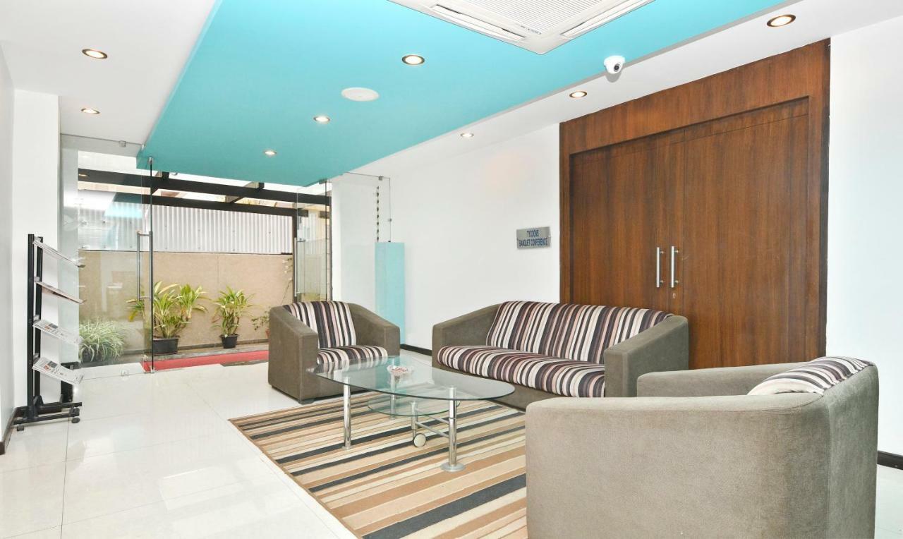 Treebo Trend Sterling Suites Inn Bangalore Exterior photo